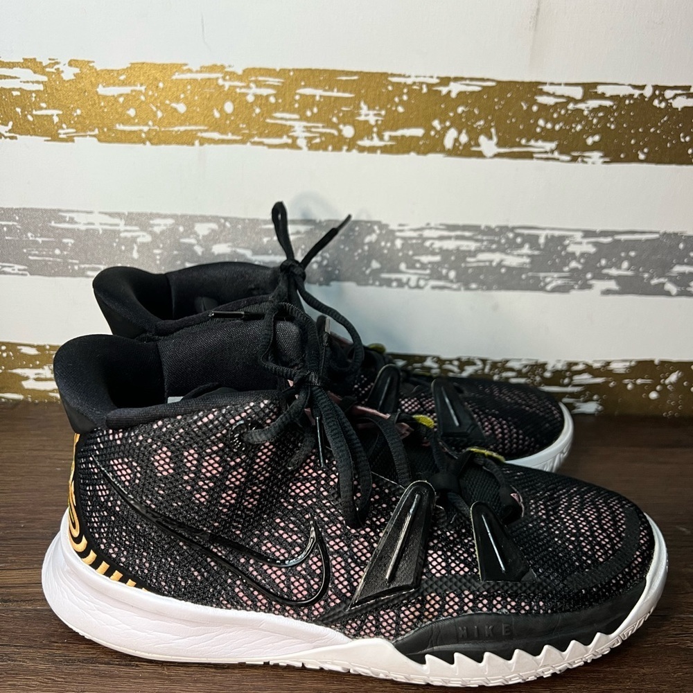 Kyrie “Ripple Effect” - Picture 2 of 6